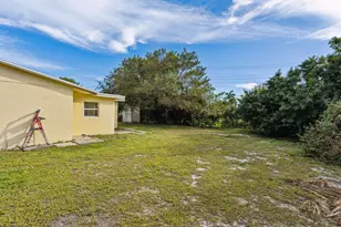 520 NE 45th St, Deerfield Beach, FL 33064 - Photo 22