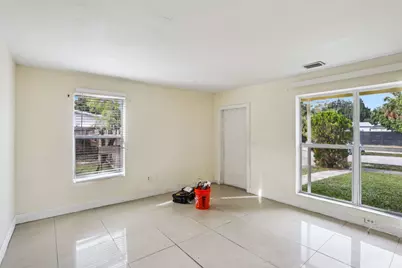 520 NE 45th Street, Deerfield Beach, FL 33064 - Photo 4