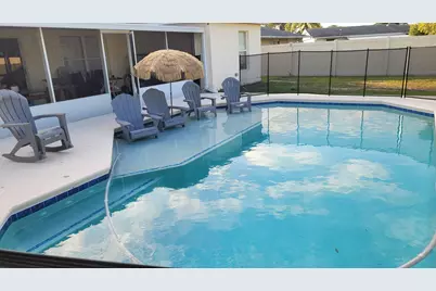 365 NW Hibiscus Street, Port Saint Lucie, FL 34983 - Photo 2