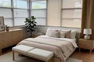 31 NE 56th St, Oakland Park, FL 33334 - Photo 1