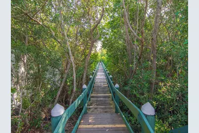 373 N Grove Isle Circle #373, Vero Beach, FL 32962 - Photo 14