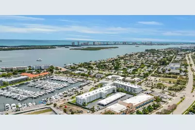 907 Marina Drive #401, North Palm Beach, FL 33408 - Photo 2