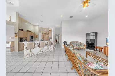 5111 NW 104th Avenue, Coral Springs, FL 33076 - Photo 18