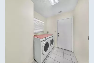 5111 NW 104th Avenue, Coral Springs, FL 33076 - Photo 20