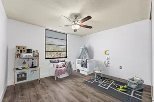 1721 Whitehall Dr, Davie, FL 33324 - Photo 8
