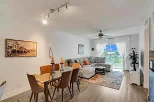 4200 Hillcrest Dr, Hollywood, FL 33021 - Photo 6