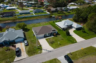 138 SW Carter Ave, Port Saint Lucie, FL 34983 - Photo 14