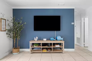 2601 NE 9th Terrace, Wilton Manors, FL 33334 - Photo 4