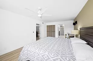 491 Racquet Club Rd, Weston, FL 33326 - Photo 12