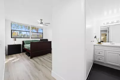 491 Racquet Club Road #Unit 106, Weston, FL 33326 - Photo 16