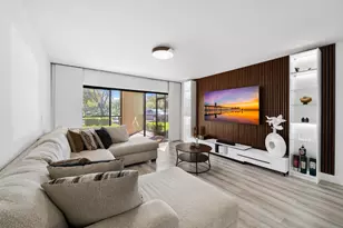 491 Racquet Club Rd, Weston, FL 33326 - Photo 2