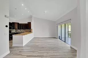 704 Freedom Ct, Deerfield Beach, FL 33442 - Photo 16