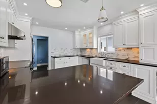 1102 N Golfview Rd, Lake Worth Beach, FL 33460 - Photo 14