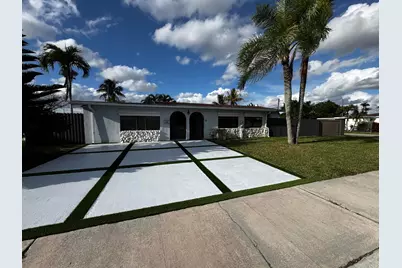 8805 SW 43rd Terrace, Miami, FL 33165 - Photo 2