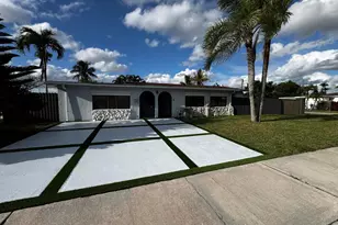 8805 SW 43rd Terrace, Miami, FL 33165 - Photo 2