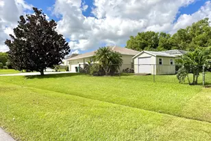 5399 NW Lamoore Ln, Port Saint Lucie, FL 34983 - Photo 32