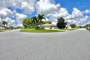 5399 NW Lamoore Ln, Port Saint Lucie, FL 34983 - Photo 34