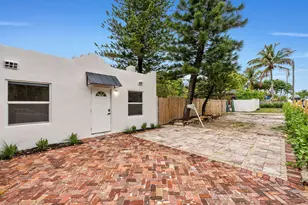 818 Briggs St, West Palm Beach, FL 33405 - Photo 4