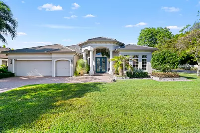 8019 S Savannah Circle, Davie, FL 33328 - Photo 2