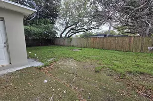 5720 Cleveland St, Hollywood, FL 33021 - Photo 20