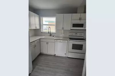 8933 SE Hobe Ridge Avenue, Hobe Sound, FL 33455 - Photo 4