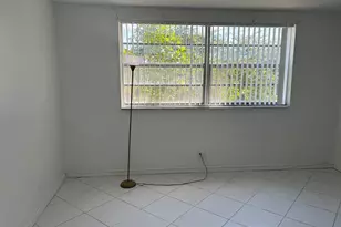 3900 NW 76th Ave, Sunrise, FL 33351 - Photo 10