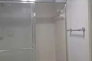 300 NE 12th Ave, Hallandale Beach, FL 33009 - Photo 16