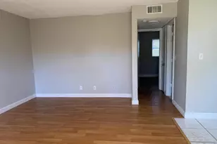 5174 NE 6th Ave, Oakland Park, FL 33334 - Photo 8