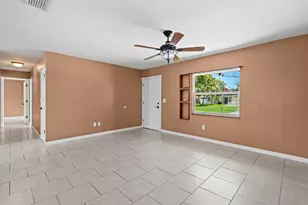 432 SE Whitmore Dr, Port Saint Lucie, FL 34984 - Photo 2