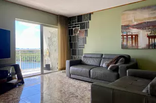 400 Kings Point Dr, Sunny Isles Beach, FL 33160 - Photo 28