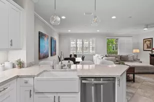 15826 Binks Pointe Ter, Wellington, FL 33414 - Photo 18