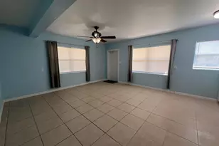 708 Ave I, Fort Pierce, FL 34950 - Photo 2