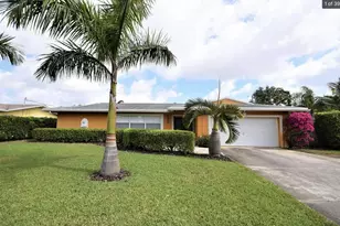 1003 SW 24th Ave, Boynton Beach, FL 33426 - Photo 1