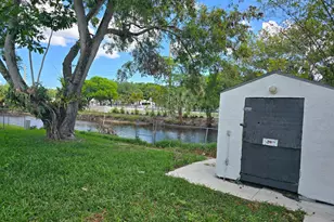 8214 SW 14th Ct, North Lauderdale, FL 33068 - Photo 22