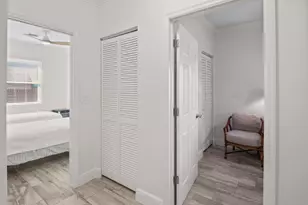 301 Hawthorne Dr, Lake Park, FL 33403 - Photo 26