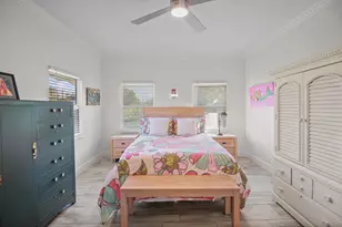 301 Hawthorne Dr, Lake Park, FL 33403 - Photo 20