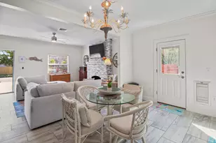 301 Hawthorne Dr, Lake Park, FL 33403 - Photo 14