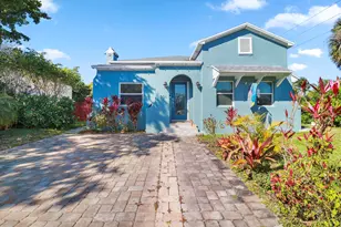 301 Hawthorne Dr, Lake Park, FL 33403 - Photo 1