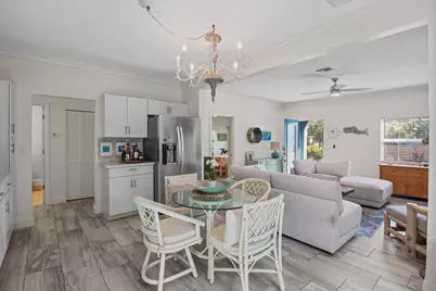 301 Hawthorne Drive, Lake Park, FL 33403 - Photo 12