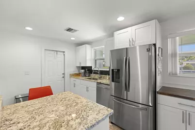 944 Hansen Street, West Palm Beach, FL 33405 - Photo 14