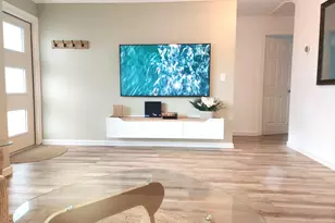 3546 Betty Ann Ct E, West Palm Beach, FL 33403 - Photo 4