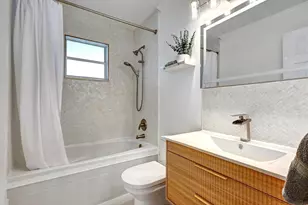 3546 Betty Ann Ct E, West Palm Beach, FL 33403 - Photo 14