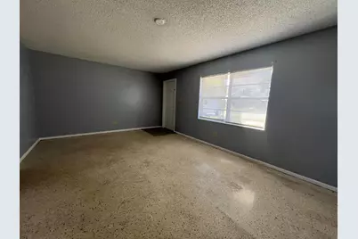 2426 Seneca Avenue, Fort Pierce, FL 34946 - Photo 2