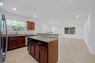 3525 NW 114th Ln, Coral Springs, FL 33065 - Photo 12