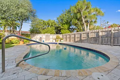 4421 NE 16th Terrace, Oakland Park, FL 33334 - Photo 4