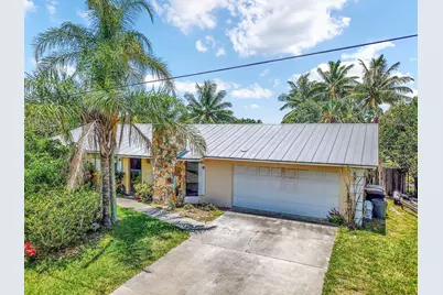 1902 Mimosa Avenue, Fort Pierce, FL 34949 - Photo 1