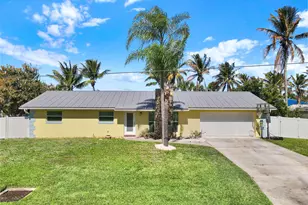 1902 Mimosa Ave, Fort Pierce, FL 34949 - Photo 4