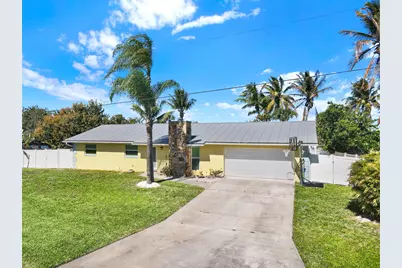 1902 Mimosa Avenue, Fort Pierce, FL 34949 - Photo 2