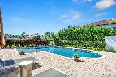 528 Les Jardin Drive, Palm Beach Gardens, FL 33410 - Photo 34