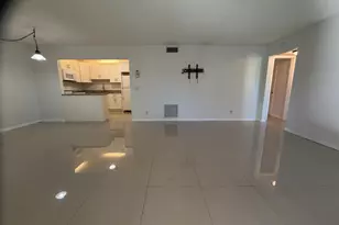 5930 Whispering Pine Way, Greenacres, FL 33463 - Photo 10